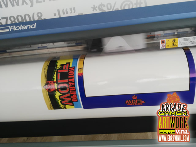 laminado de artes finales para la decoración de recreativas bartop y arcades