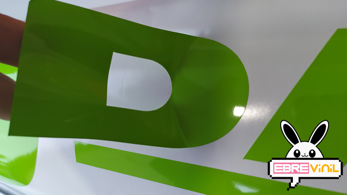 letras para camiones, adhesivos para camiones, vinilos personalizados para furgonetas