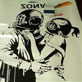 Think Tank, una de las obras más icónicas de Banksy ahora en vinilo adhesivo