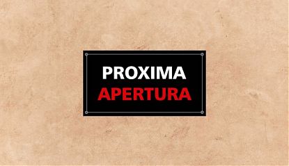  Lona Impresa Personalizada para Próxima Apertura - Impresión en lonas publicitarias y pancartas 08961