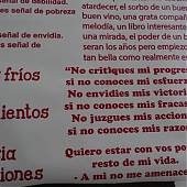 ¿Quieres ver algunos de los vinilos decorativos de texto que nos piden nuestros clientes?