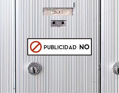  Adhesivo especial para puertas y buzones Publicidad NO 05879