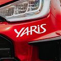  Vinilo Adhesivo TOYOTA YARIS - Vinilo de Corte Personalizable - PVC Resistente UV para Exterior 08639