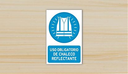  Cartel impreso sobre vinilo adhesivo de alta calidad  USO OBLIGATORIO DE CHALECO REFLECTANTE 08170