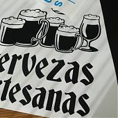 Vinilos decorativos sobre cervezas artesanas
