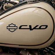 Vinilo Adhesivo Harley-Davidson CVO | Pegatina de Corte Digital para Moto Custom | Personalizado en Color y Medida 09986
