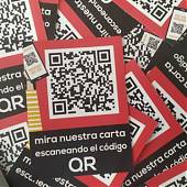 Vinilos adhesivo con CÓGIGO QR para restaurantes, bares, negocios de hostelería y restauración