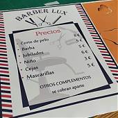 Horario y listados de precios para una barbería en vinilo impreso