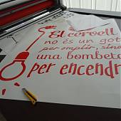 La mejor selección de vinilos decorativos con textos en catalán