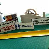 Rótulos impresos en vinilo y con respaldo de PVC económicos