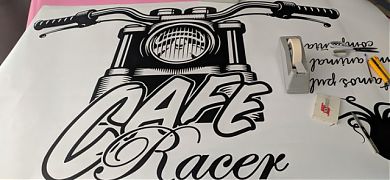 Nuevo vinilo decorativo CAFE RACER, la decoración imprescindible rescatada del Reino Unido