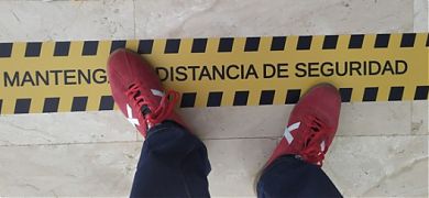 Vinilos adhesivos especiales para suelos 