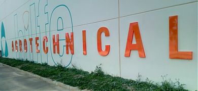 Letras Corpóreas de Aluminio para la fachada de una empresa