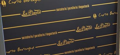 Ideas para la decoración de escaparates con vinilos decorativos