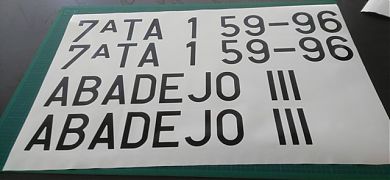 La creación de caracteres tipográficos y su uso en decoración (vinilos decorativos con textos)