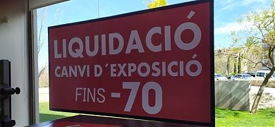 Carteles impresos para escaparates, una alternativa a los vinilos decorativos