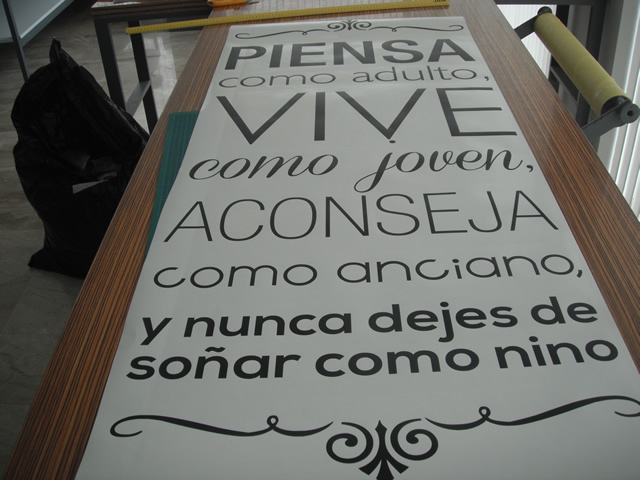 fabriración de vinilo de texto
