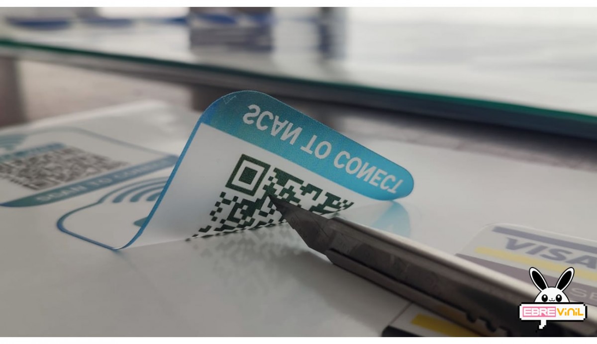 Compra adhesivo QR wifi