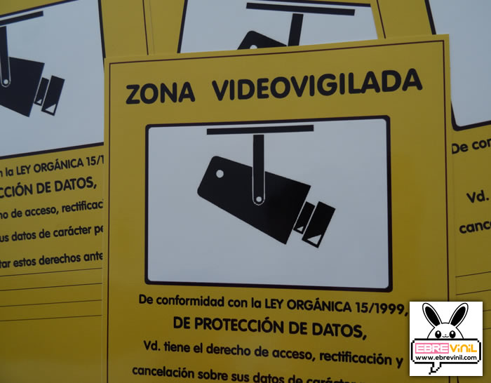 Crea tu cartel de Zona Videovigilada