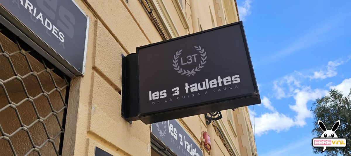 LES TRES TAULETES TORTOSA