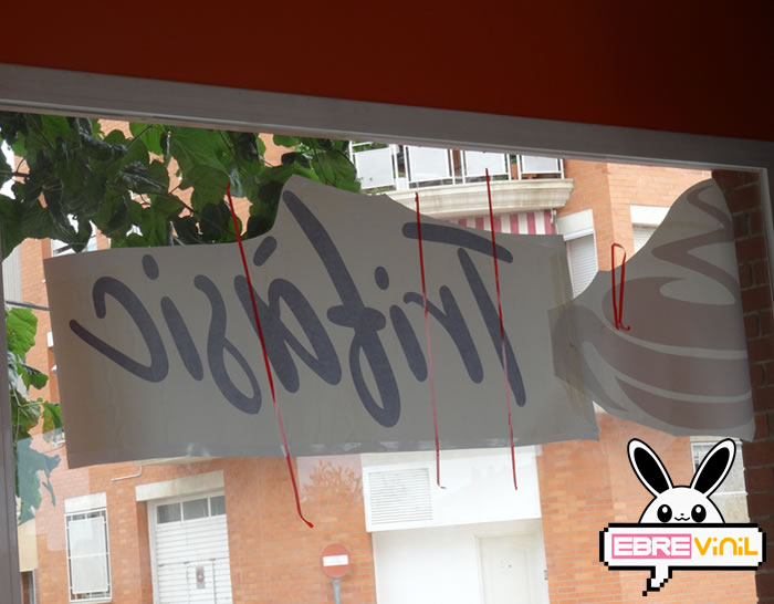 Rotulación de Escaparates, Cristaleras y Fachadas