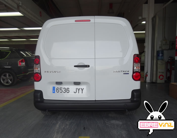 Rotulación de vehículos y vinilos adhesivos para coches