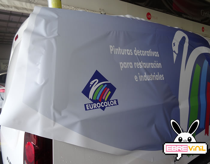 Vinilo impreso laminado para rotulación de vehículos