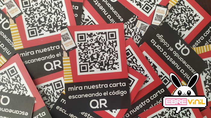 adhesivo códigos qr personalizados
