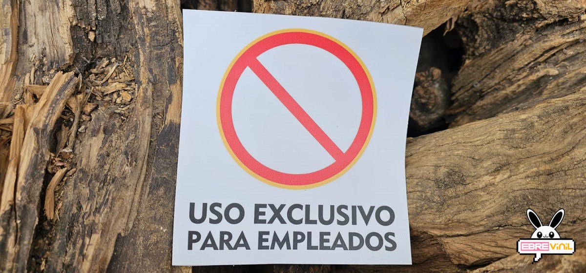 cartel exclusivo para empleados vinilo adhesivo