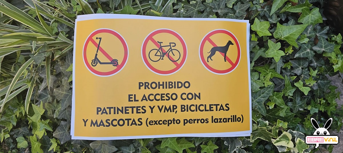 Señal en vinilo adhesivo. Prohibido el Paso de Patinetes