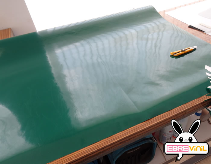 cómo se fabrica un vinilo decorativo floral
