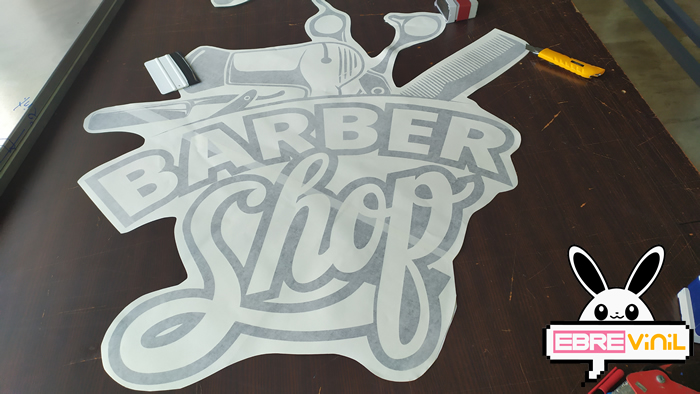 decoración barberías con vinilos decorativos