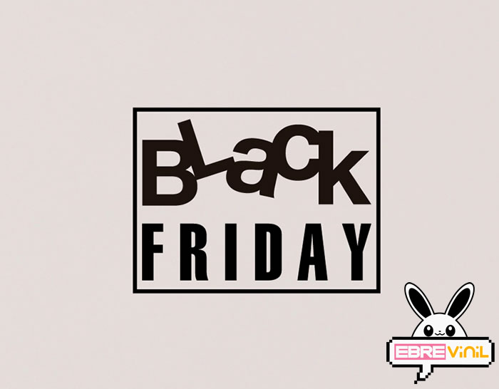 Decoración de escaparates con vinilos promocionales "Black Friday"