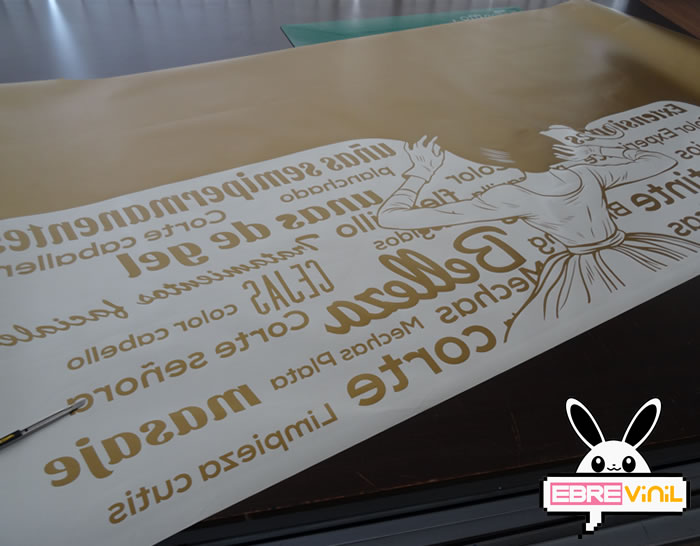 decoraciones escaparates peluquerías barberías vinilos