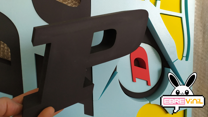 letras con relieve pvc