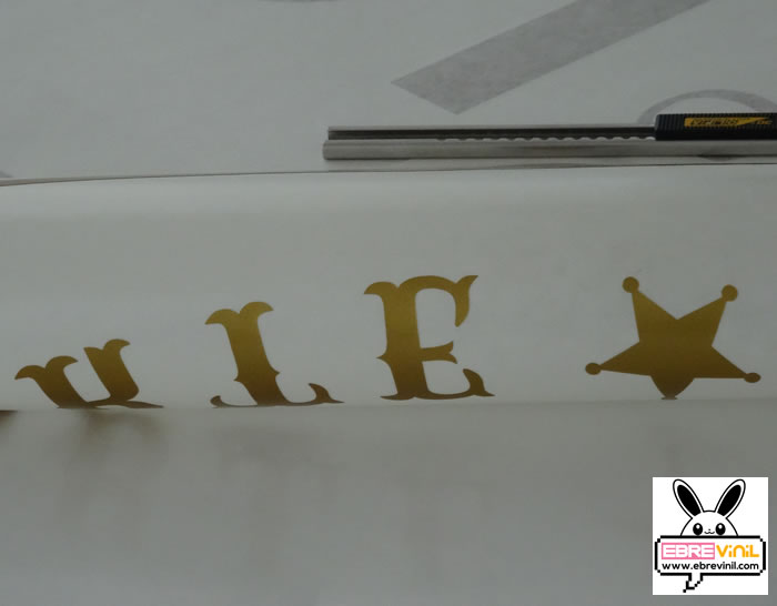 pegatina de vinilo para decorar cristales en barberías