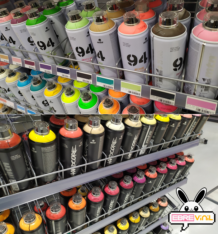 pintura en spray para pintar letras corpóreas en pvc