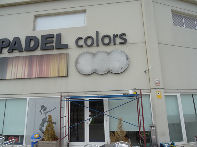 rotulación exterior con vinilo adhesivo