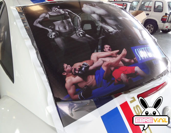 vinilo adhesivo microperforado cristales coches