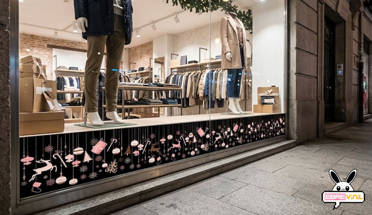 Vinilo adhesivo navidad aplicado en cristal de escaparate comercial