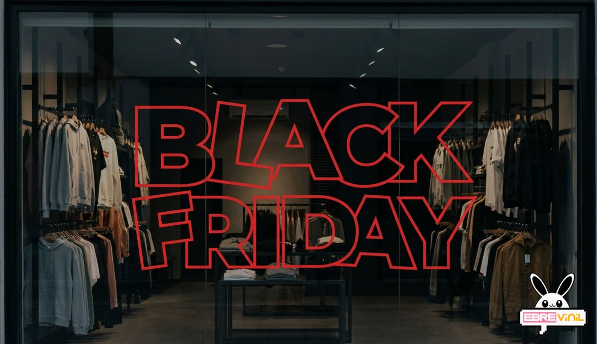 Vinilo BLACK FRIDAY en contexto comercial tienda moderna escaparate promocional descuentos