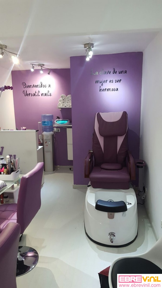 vinilo decorativo centro belleza estética uñas