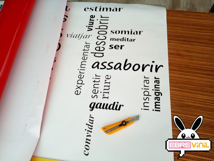vinilo frase texto catalán, català