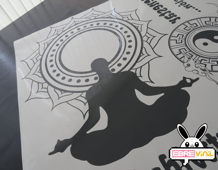 vinilo personalizado pared oriental