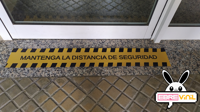 vinilos adhesivos para suelos coronavirus