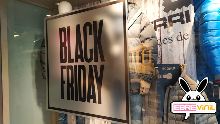 vinilos escaparates tiendas de moda