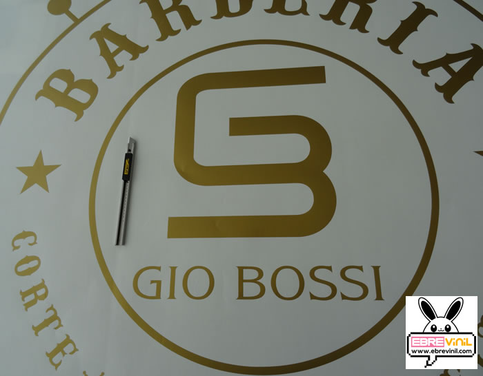 vinilos personalizados barberias escaparates